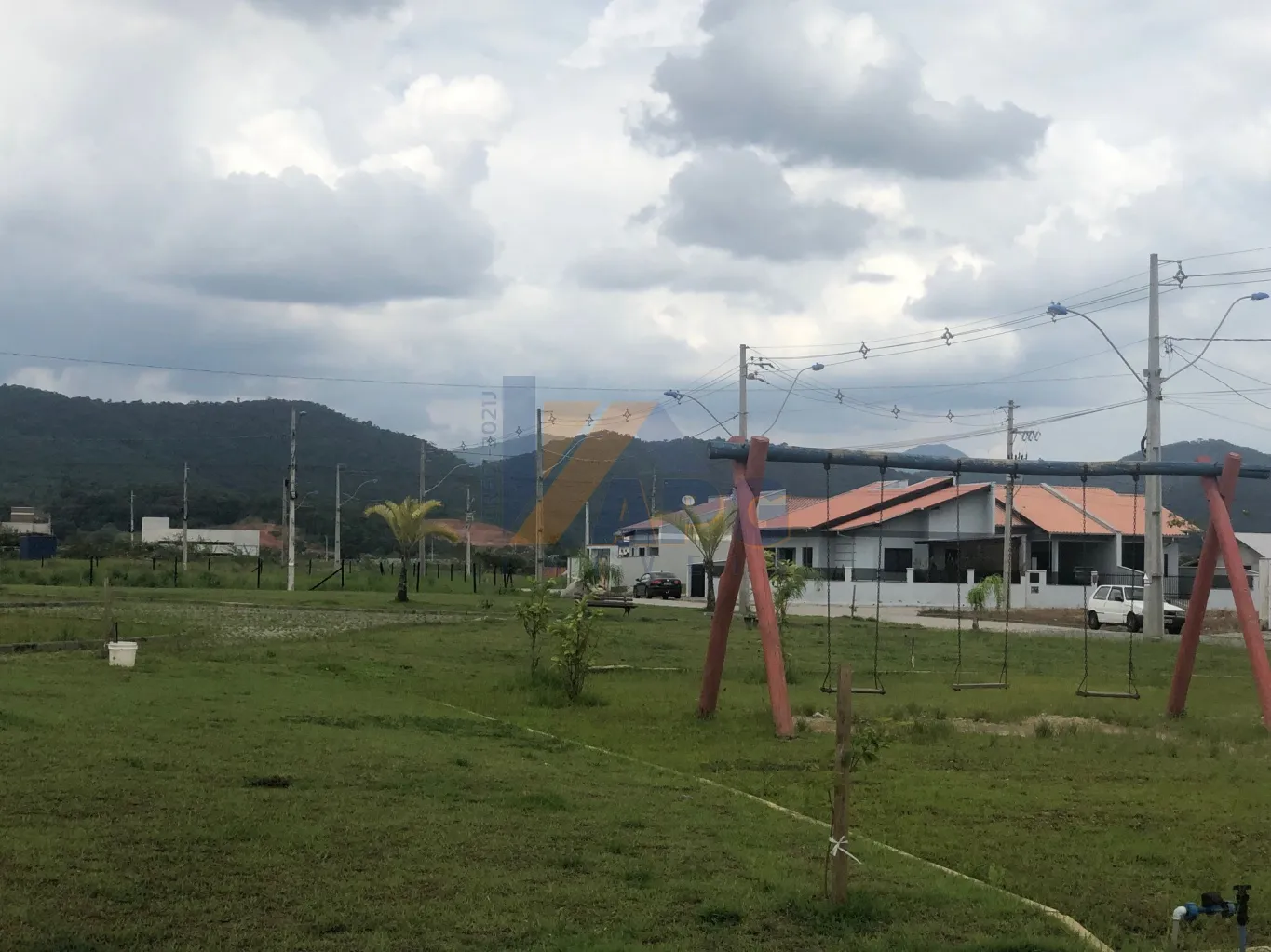 Sobrado 02 com dois dormitórios sendo uma suíte com closet. — foto 4