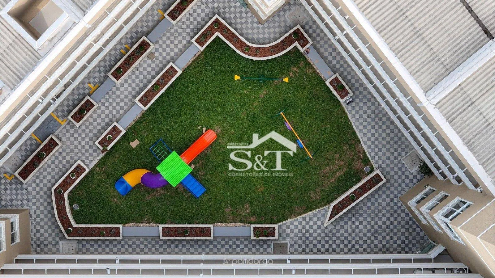 Cobertura Exclusiva com Terraço Amplo e Vista Privilegiada no Bairro Ingleses! — foto 7