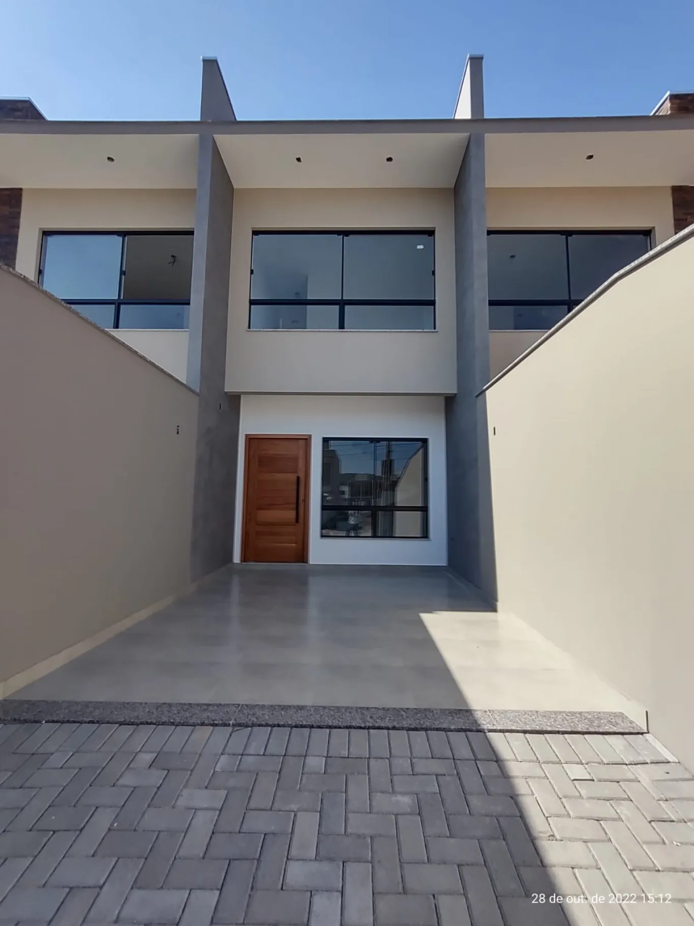 Amplo sobrado com 02 suítes. - foto 1