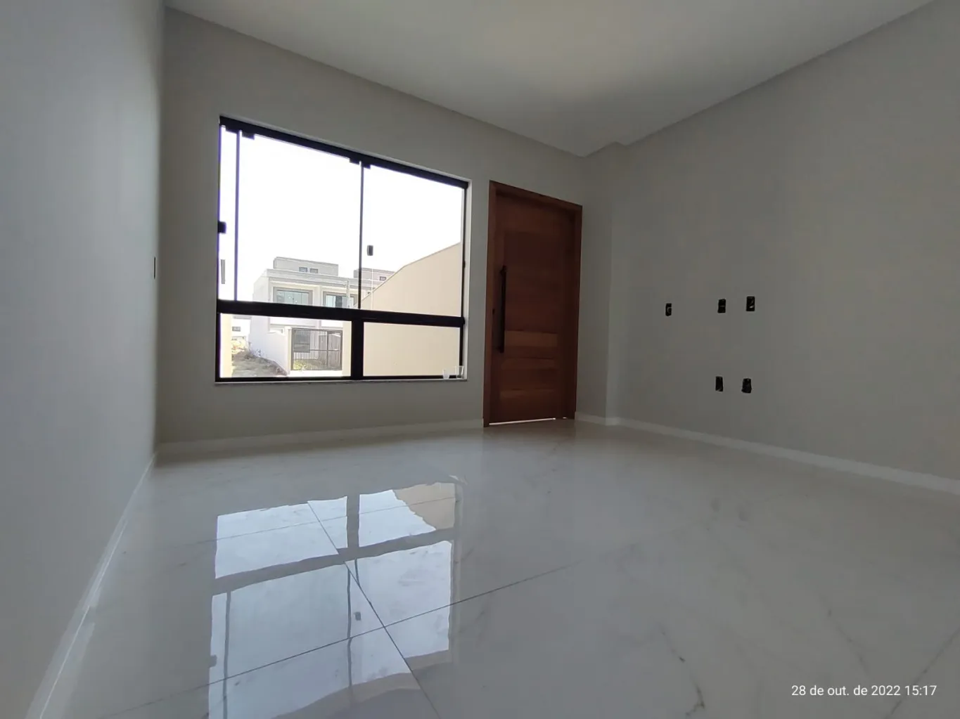 Amplo sobrado com 02 suítes. — foto 3