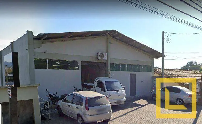 EXCELENTE GALPÃO (JÁ LOCADO - R$10.113,00 MENSAL) - EM REGIÃO ESTRATÉGICA — foto 2