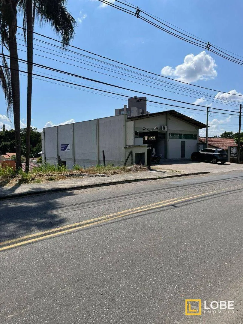 Galpão à venda, 527m² na região do bairro Salto Weissbach, próximo à Rua Água Branca, Blumenau — foto 4