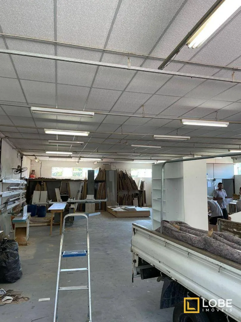 Galpão à venda, 527m² na região do bairro Salto Weissbach, próximo à Rua Água Branca, Blumenau — foto 7