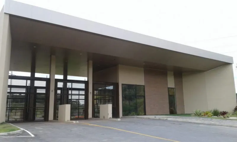Condomínio residencial de alto padrão no bairro Ponta Aguda. — foto 4
