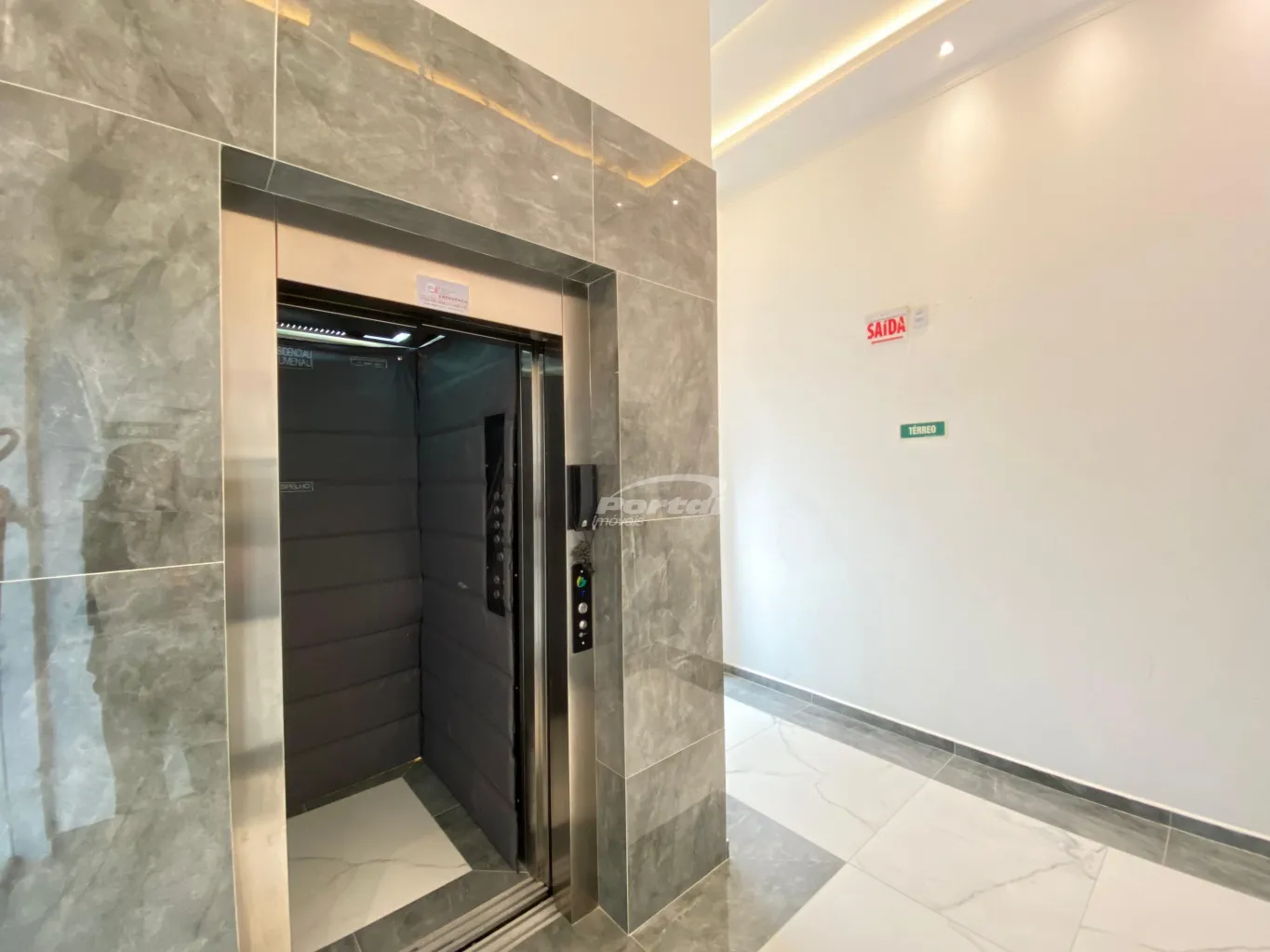 Amplo apartamento com vista mar, pronto para morar no Bairro Itacolomi - 100 metros do mar em Piçarras SC — foto 2