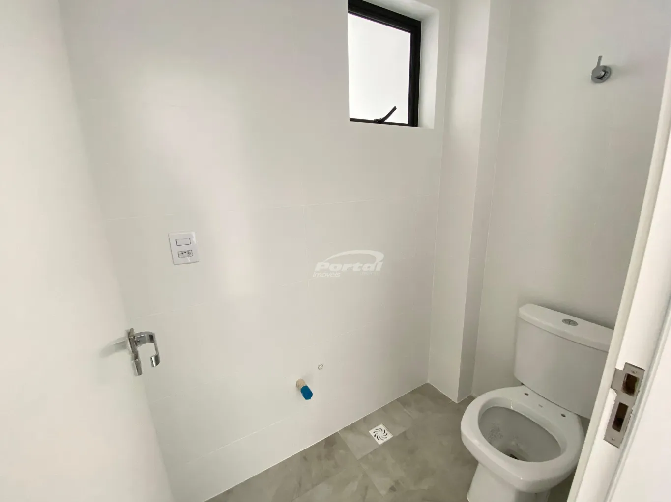 Amplo apartamento com vista mar, pronto para morar no Bairro Itacolomi - 100 metros do mar em Piçarras SC — foto 7