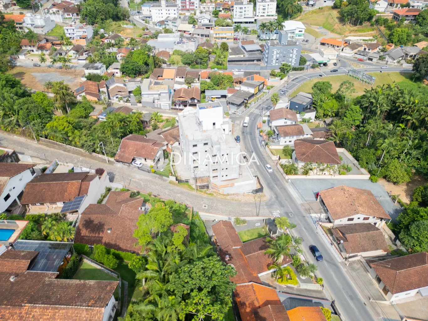 O EDIFICIO KAPELLE. LOCALIZADO NA RUA SÃO VALENTIM ITOUPAVA NORTE EM BLUMENAU! LOCALIZAÇÃO PRIVILEGIADA. APARTAMENTOS AMPLOS. — foto 6