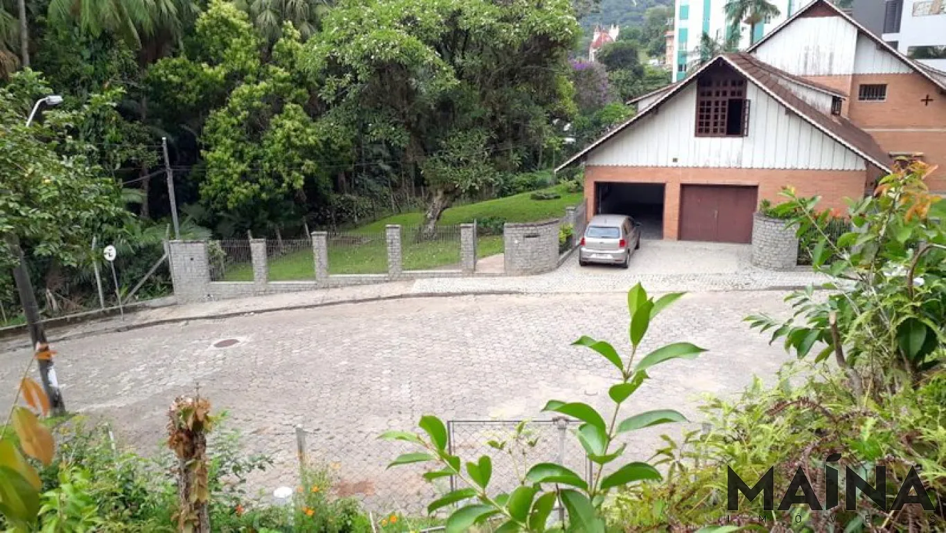 PRÓXIMO AO CENTRO DE BLUMENAU — foto 2