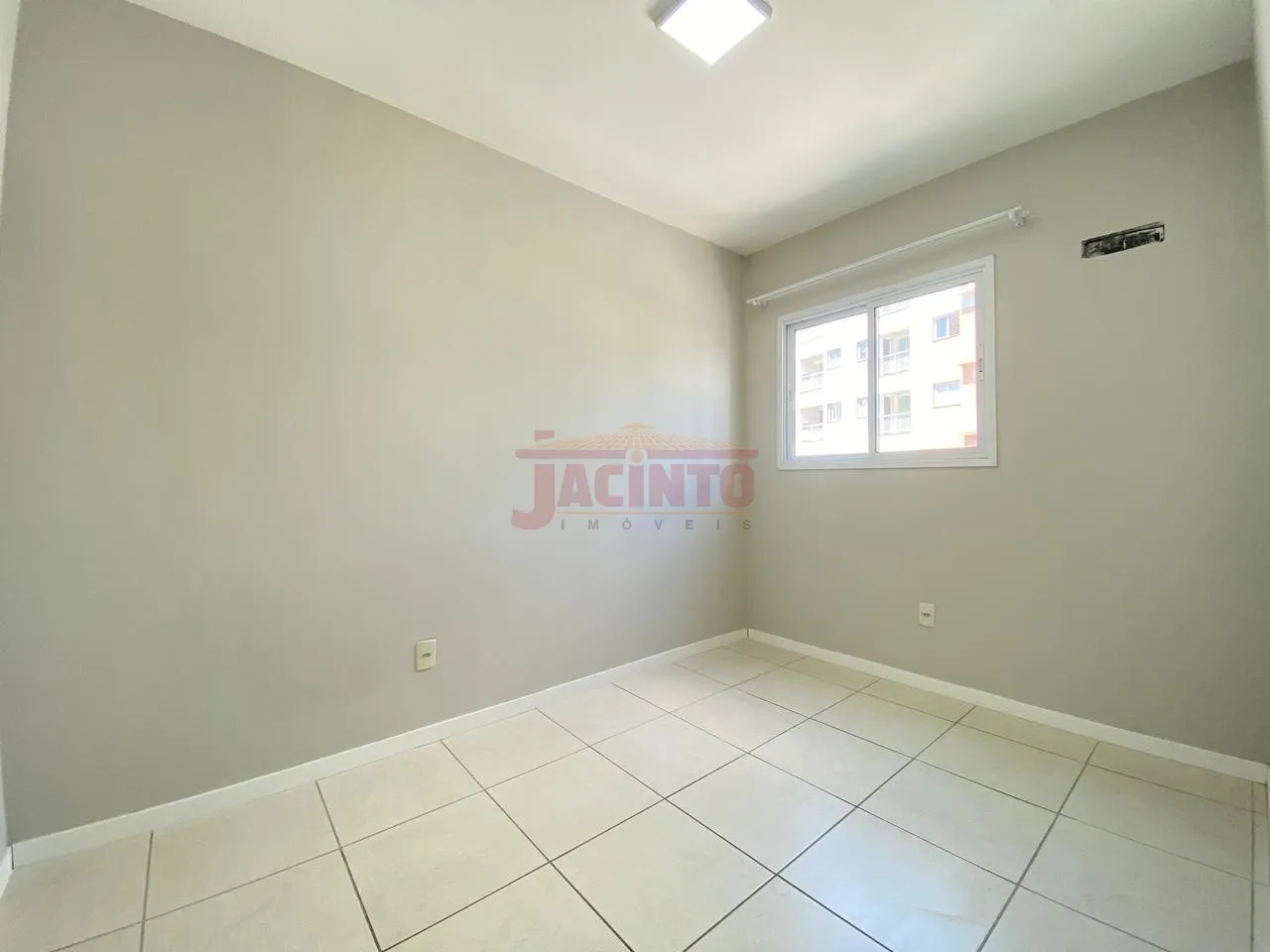 Apartamento semi mobiliado com 2 dormitórios no Amazonas Park, bairro Garcia — foto 6