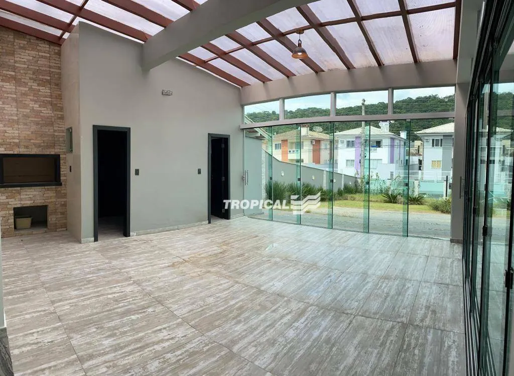 Casa com 5 dormitórios à venda, 364 m por R$ 1.300.000 - Bela Vista. - foto 1