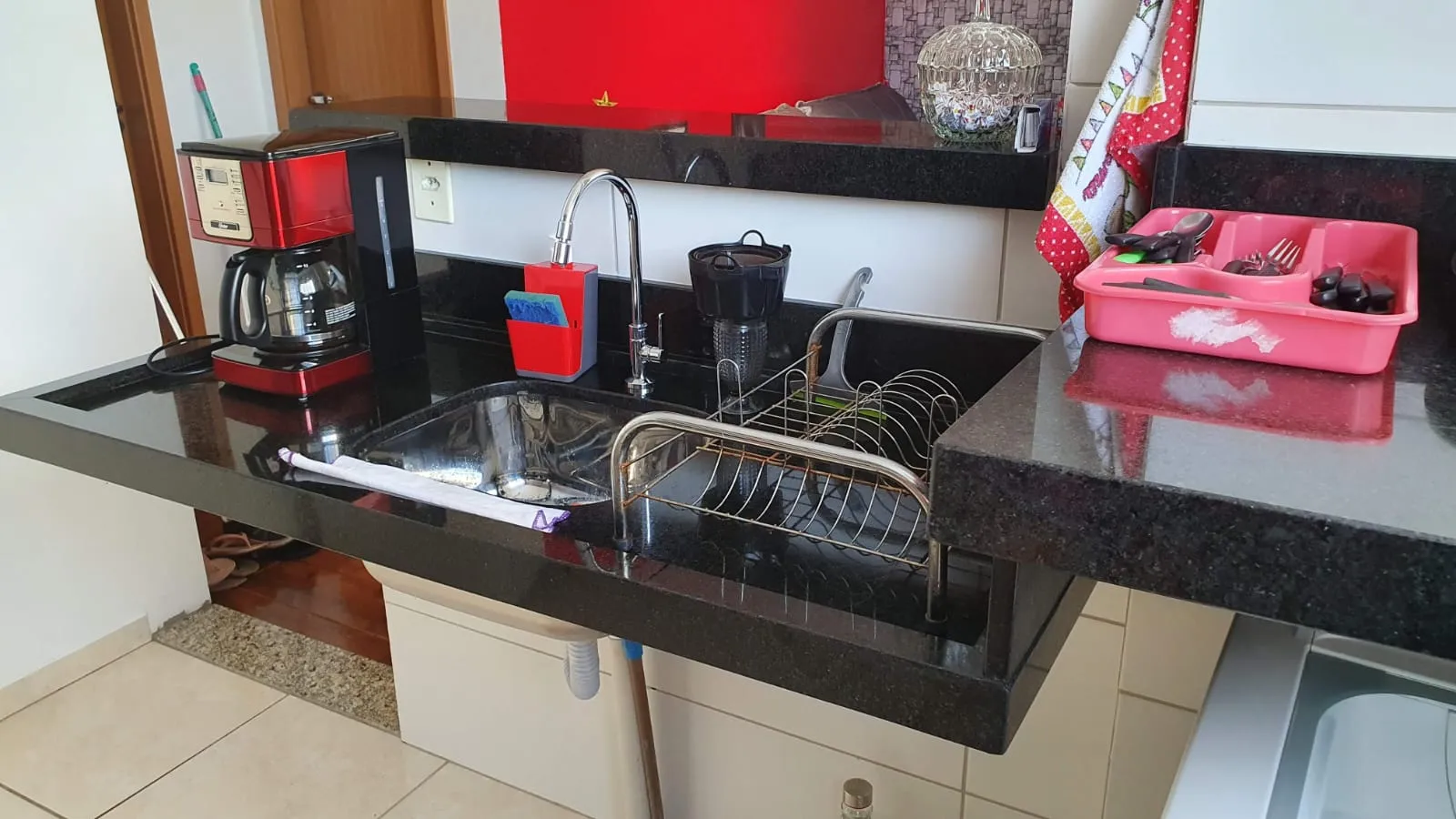 Apartamento à venda com 2 quartos, 1 vaga, 48m² na Rua Lourival Luiz Gomes no Areias, São José