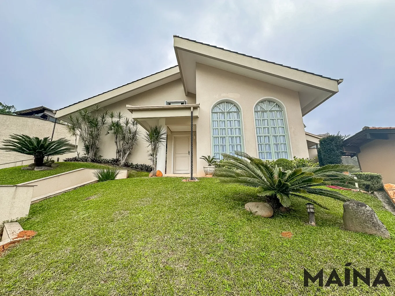 Casa · à venda · 3 quartos · 255.34m² · Itoupava Seca, Blumenau