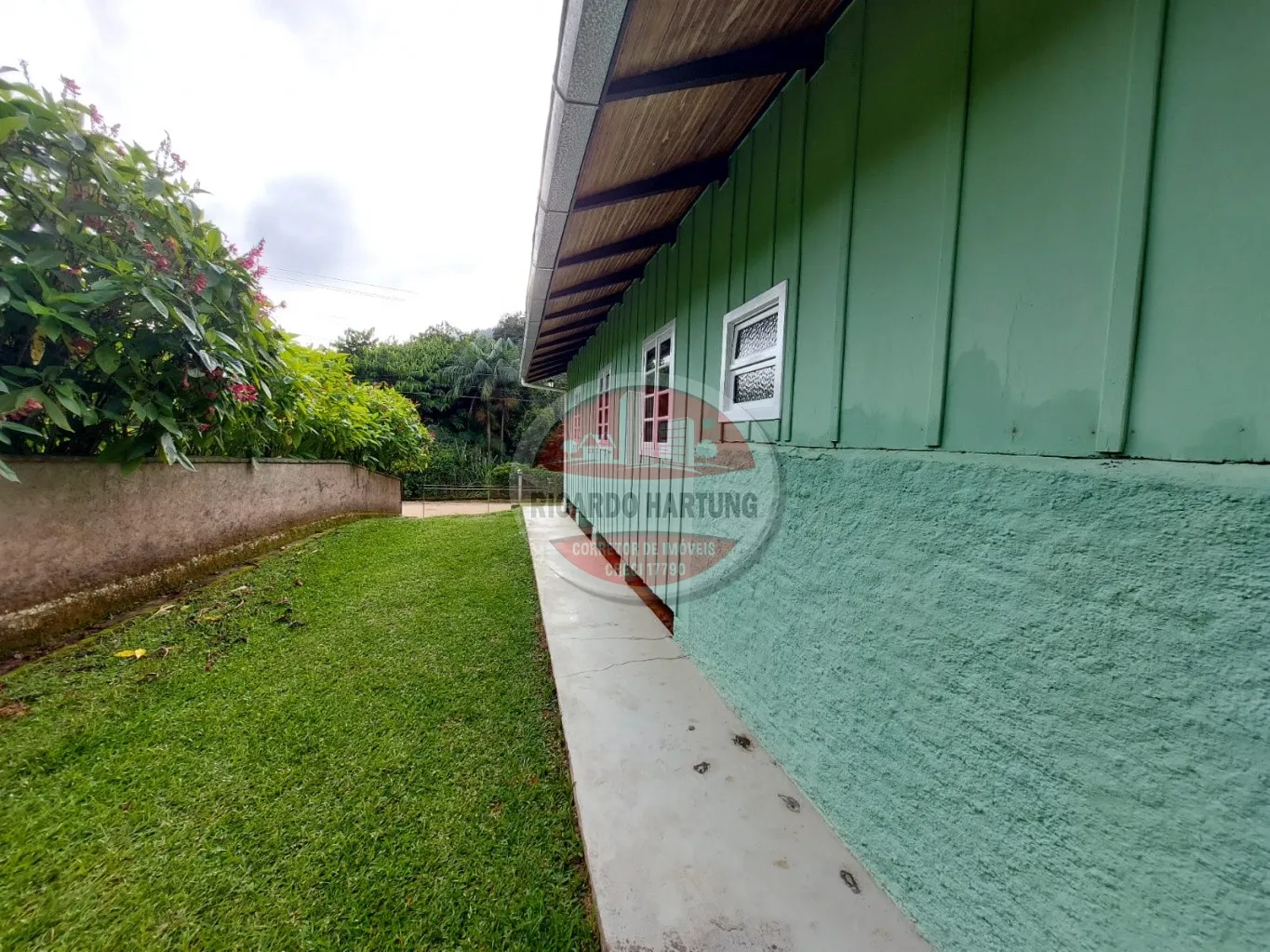 Excelente casa mista, cercada da natureza, para quem ama viver em contato com a natureza e preza por uma alimentação saudável, livre de agrotóxicos — foto 5