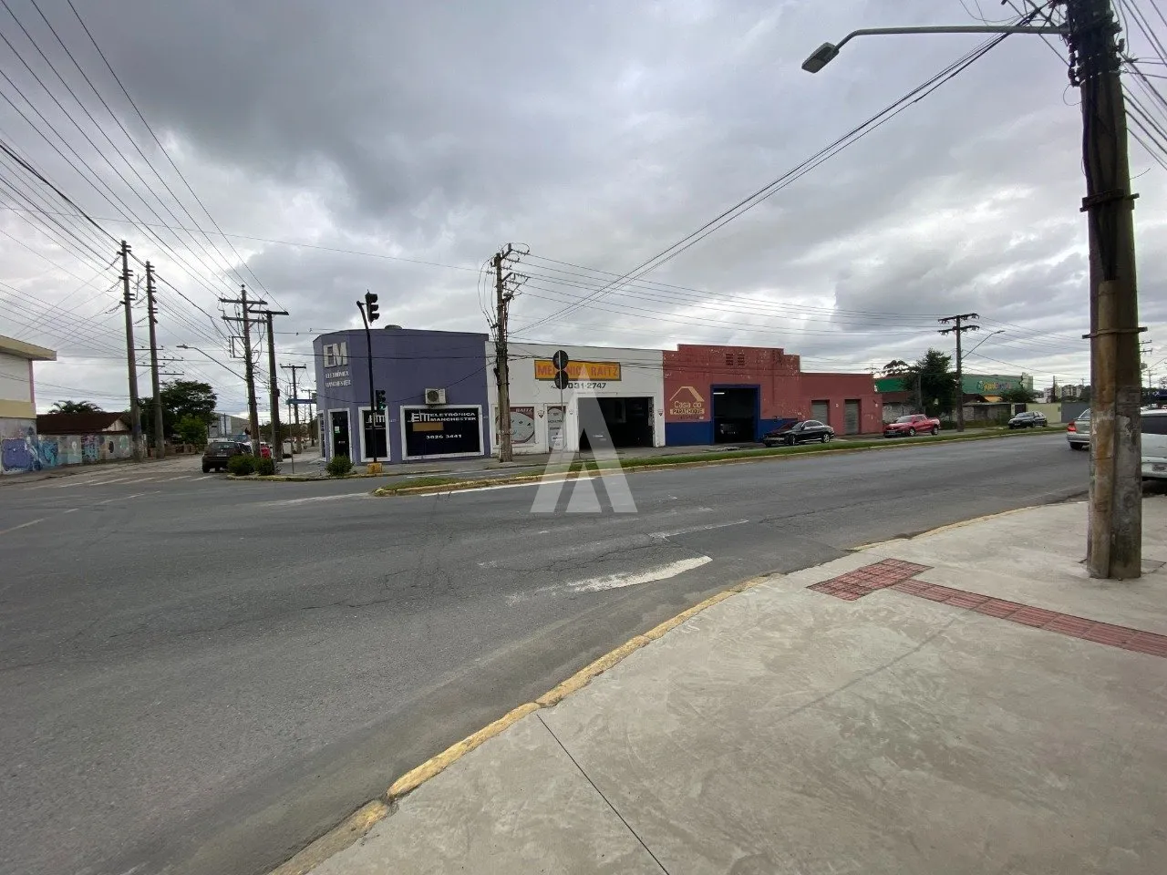 Prédio Comercial à venda no bairro Bucarein em Joinville, por R$ 1.650.000.00. — foto 2