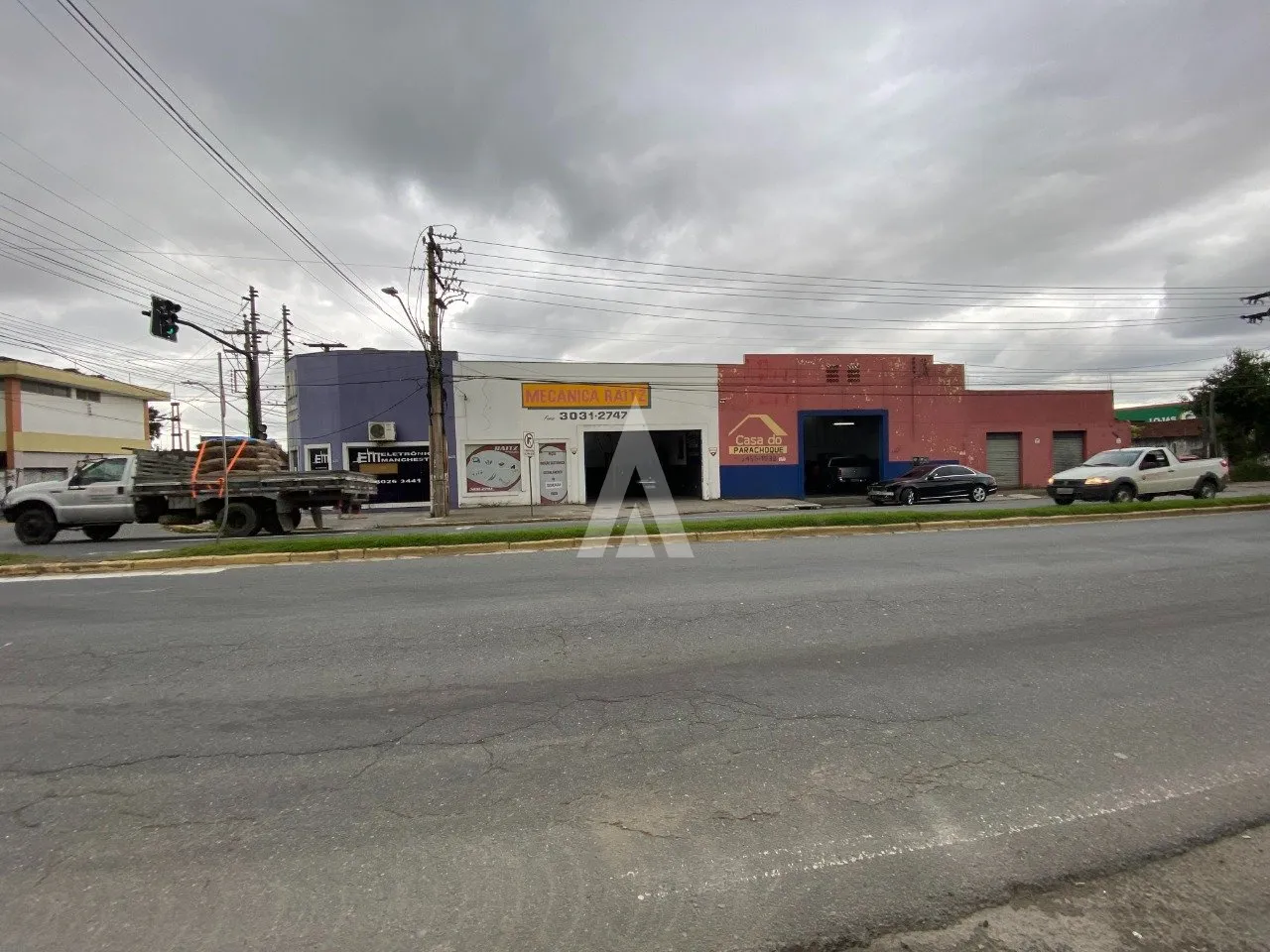 Prédio Comercial à venda no bairro Bucarein em Joinville, por R$ 1.650.000.00. — foto 3