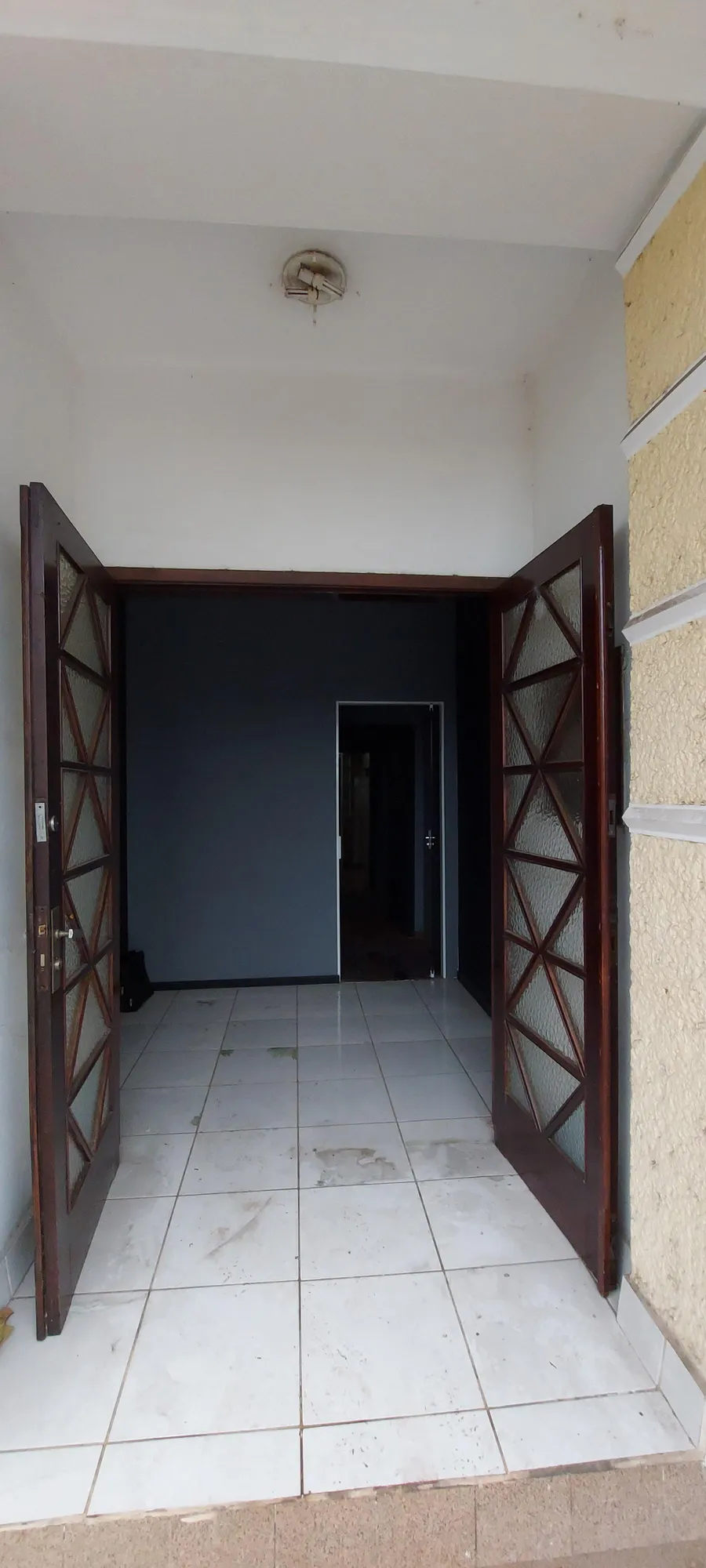 CASA COMERCIAL PRÓXIMO VILA GERMÂNICA — foto 3