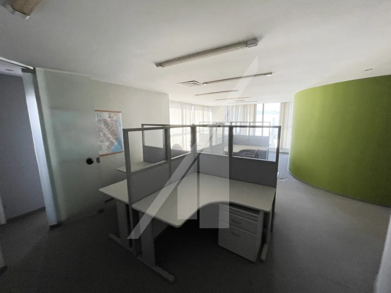 Sala comercial no Centro de Blumenau próximo a Prefeitura — foto 5