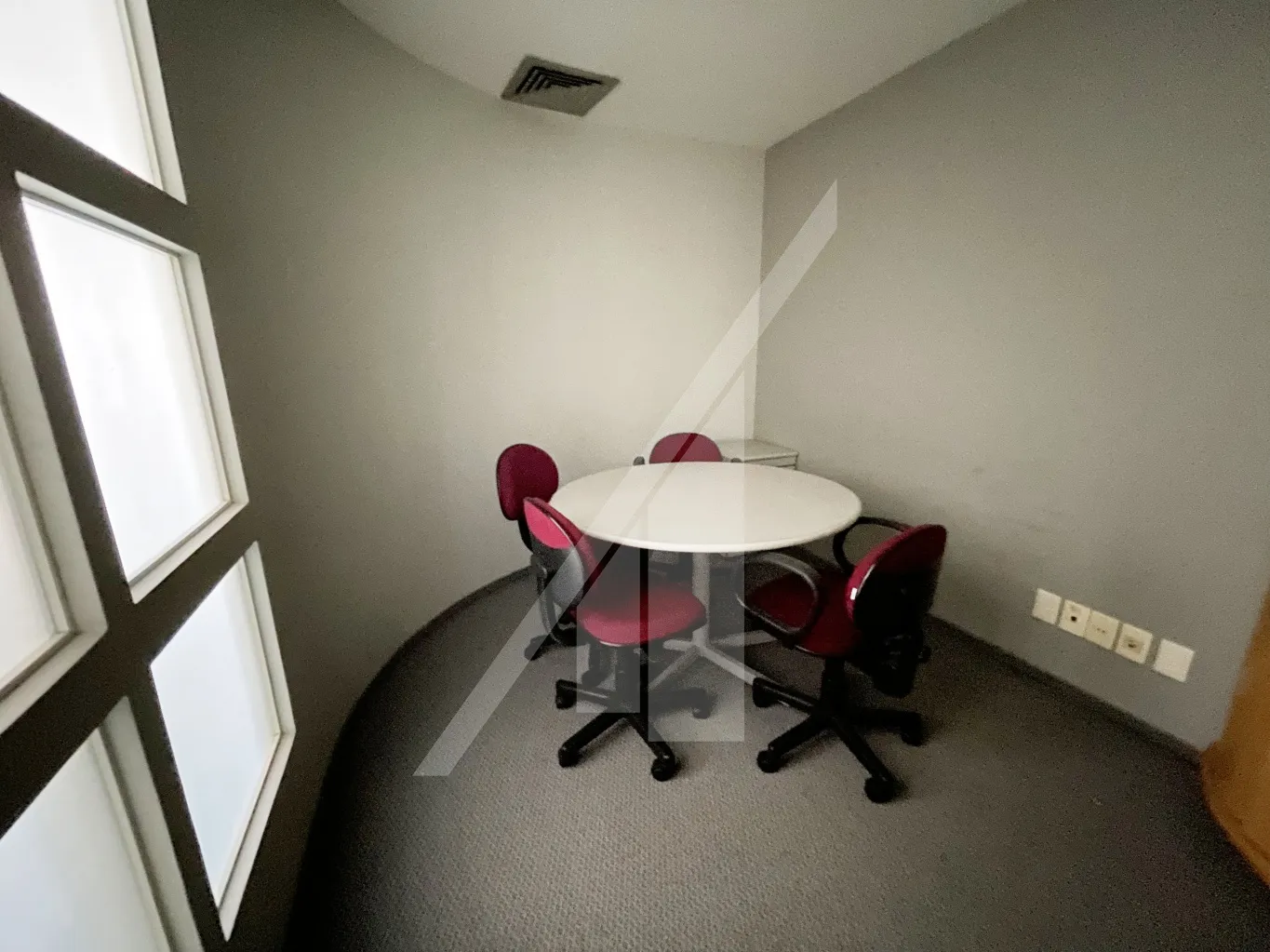 Sala comercial no Centro de Blumenau próximo a Prefeitura — foto 7