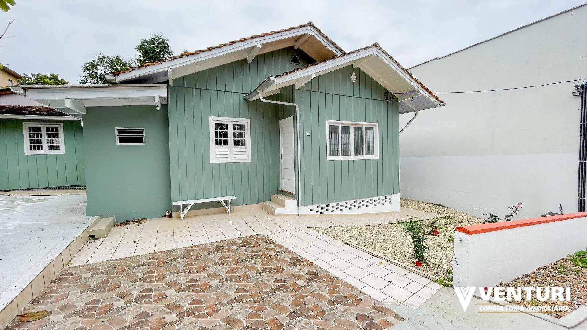 Casa com 5 dormitórios para alugar, 116 m por R$ 3.230,00/mês - Itoupava Seca - Blumenau/SC — foto 2