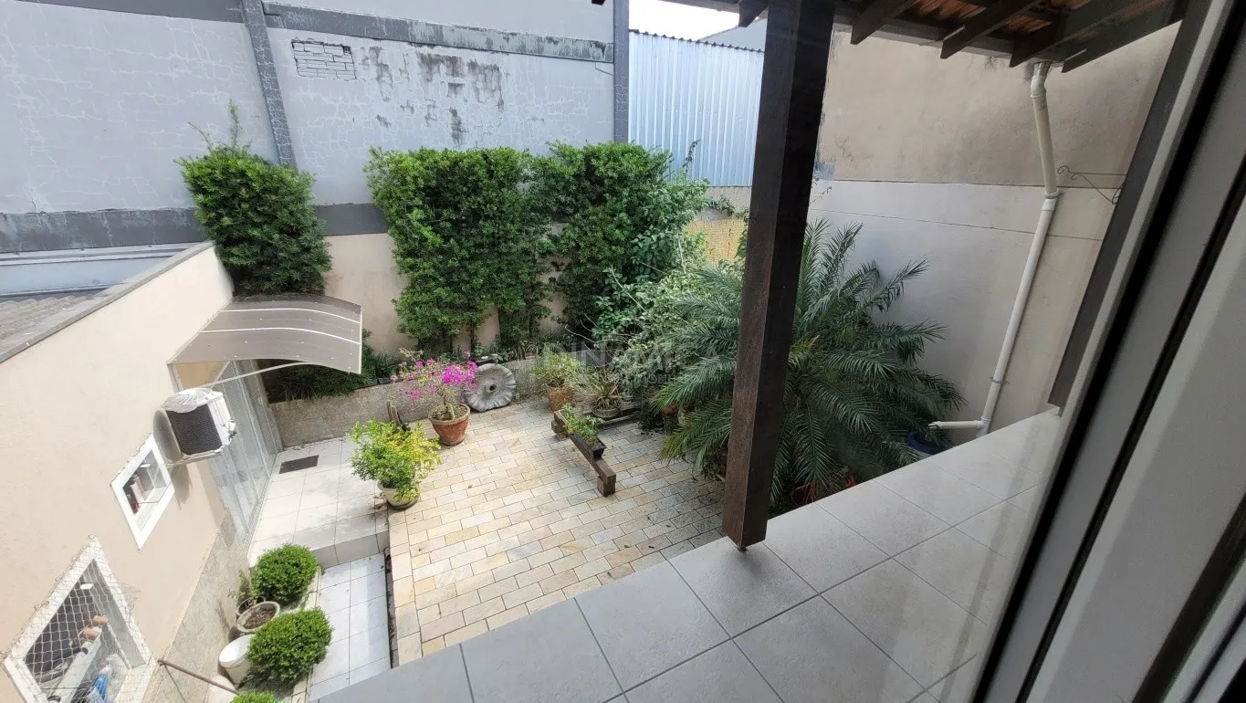Excelente imóvel residencial / comercial a venda na dinâmica sul, com 04 estrutura individuais para locação, já preparadas para alugar, em otima localização, no bairro itoupava norte. — foto 7