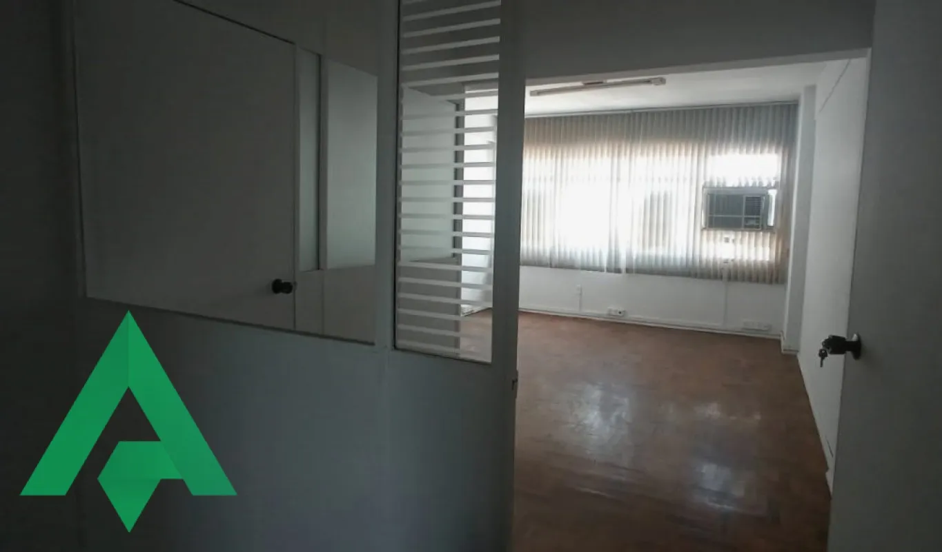 Sala comercial com 40m para locação por R$ 1.400,00 - Bairro Centro - Blumenau/SC — foto 3