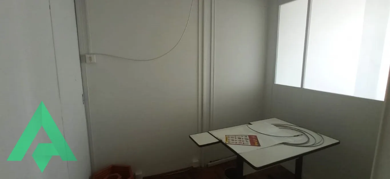 Sala comercial com 40m para locação por R$ 1.400,00 - Bairro Centro - Blumenau/SC — foto 7
