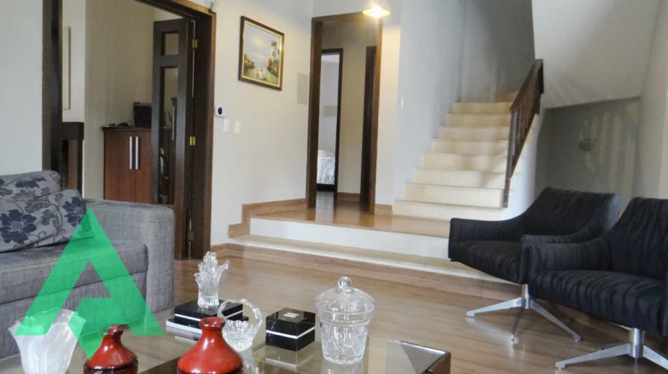 Casa com 3 dormitórios à venda por R$ 1.800,000,00 - Bairro Velha - Blumenau/SC — foto 4