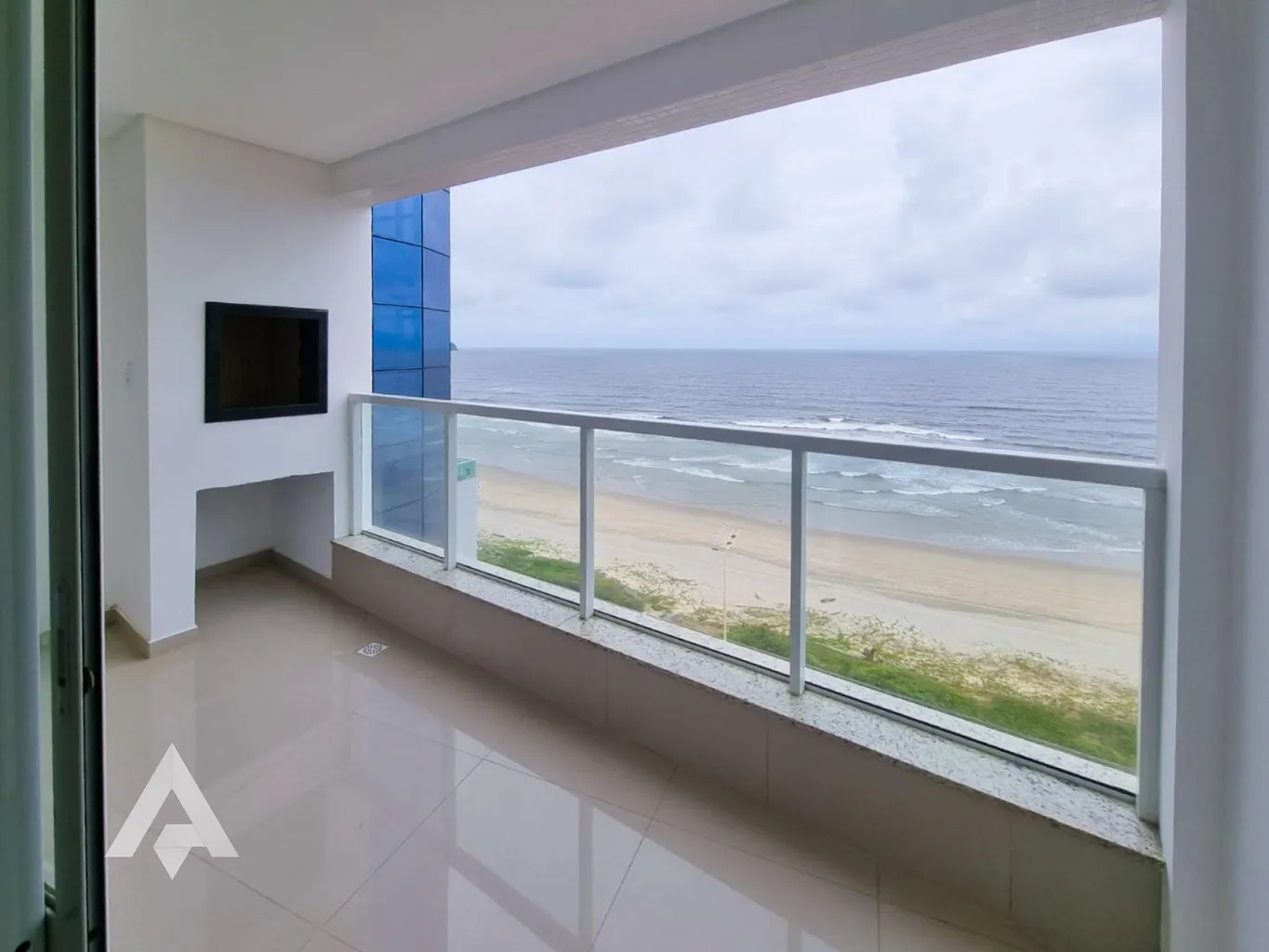 Maravilhoso apartamento, em Navegantes! - foto 1