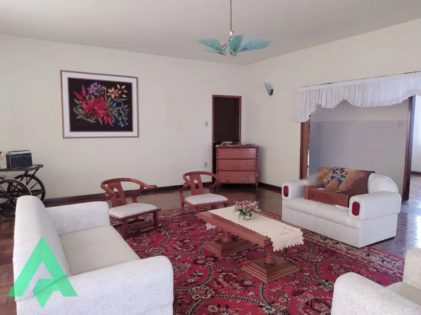Imóvel residencial/comercial, com 3 pavimentos no Bairro da Velha!! — foto 2