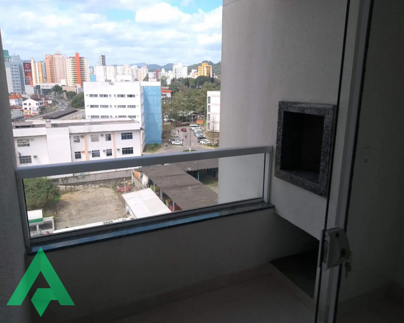 Apartamento 3 dormitórios à venda no bairro Itopupava Seca! — foto 2