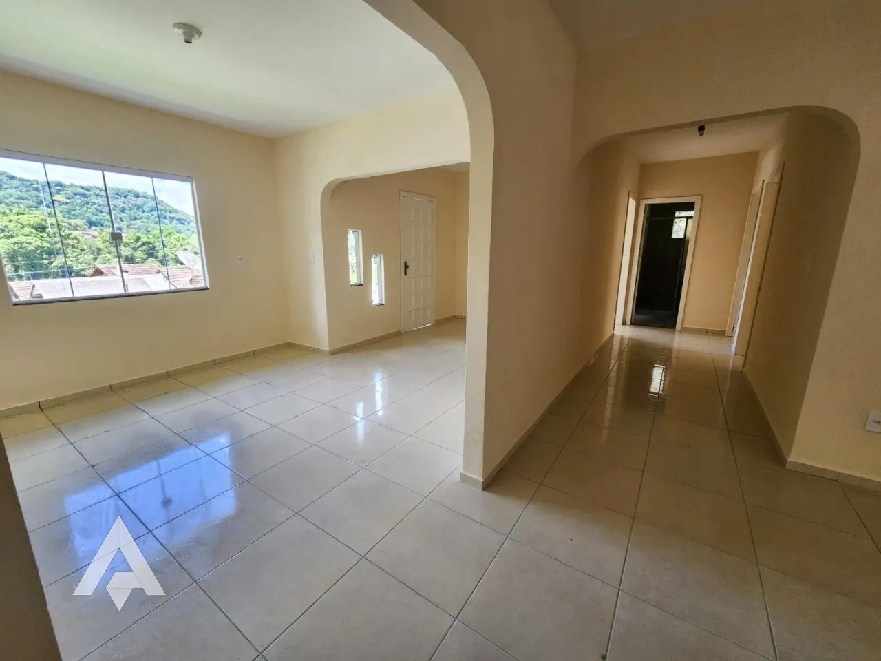 Casa com 3 dormitórios à venda no Bairro Tribess! — foto 2