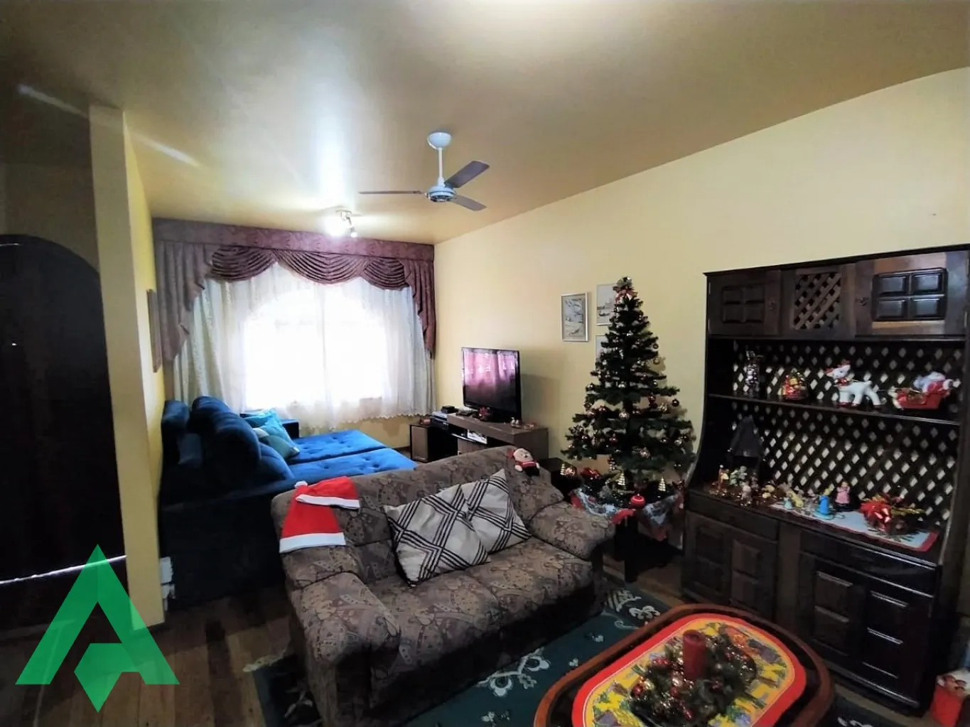 Casa de 3 dormitórios à venda por R$ 1.100,000,00 - Bairro Velha - Blumenau/SC — foto 2