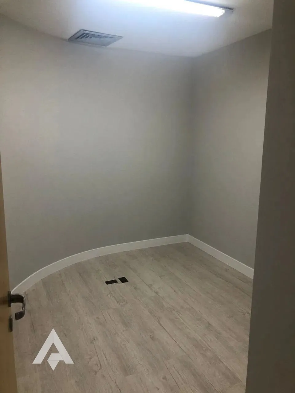 Sala comercial de 106.87 m à venda no Centro de Blumenau! — foto 6