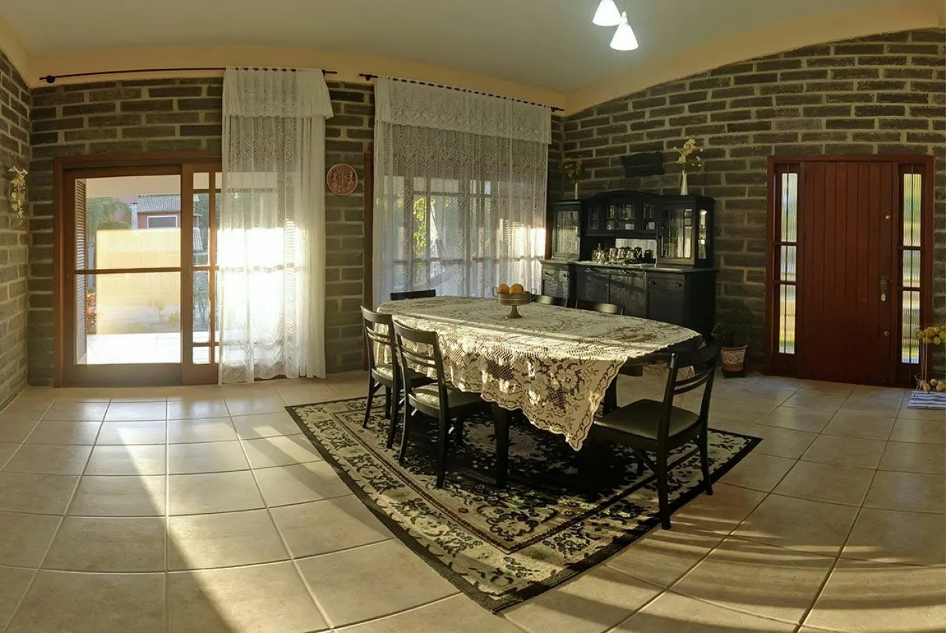 Ampla casa na Praia da Barra em Garopaba, local privilegiado — foto 2