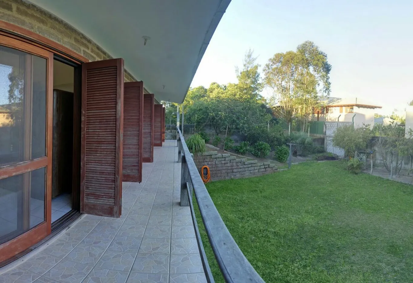 Ampla casa na Praia da Barra em Garopaba, local privilegiado — foto 3