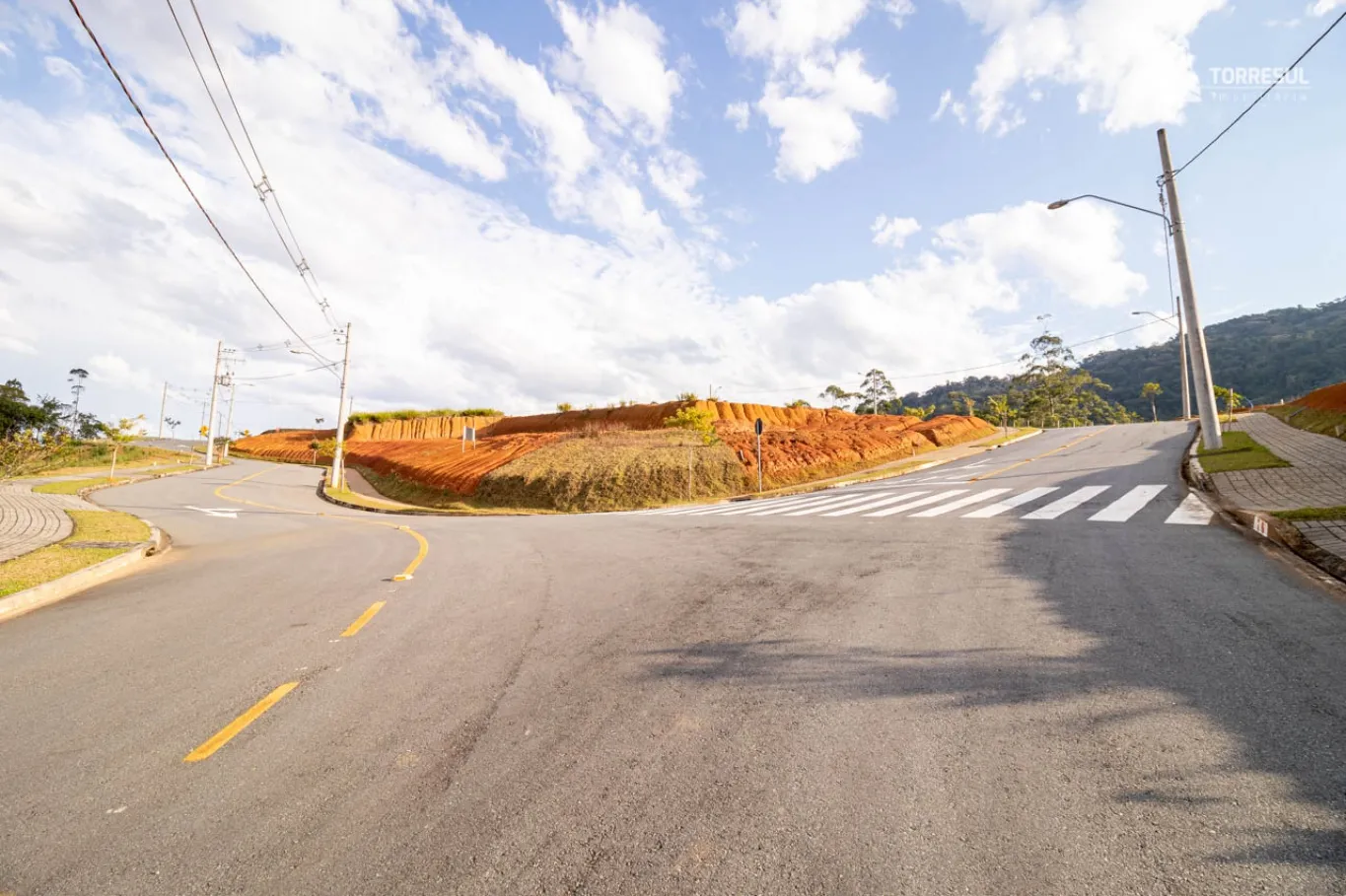 Lotes com excelente infraestrutura e localização privilegiada na Itoupava Central em Blumenau! - foto 1