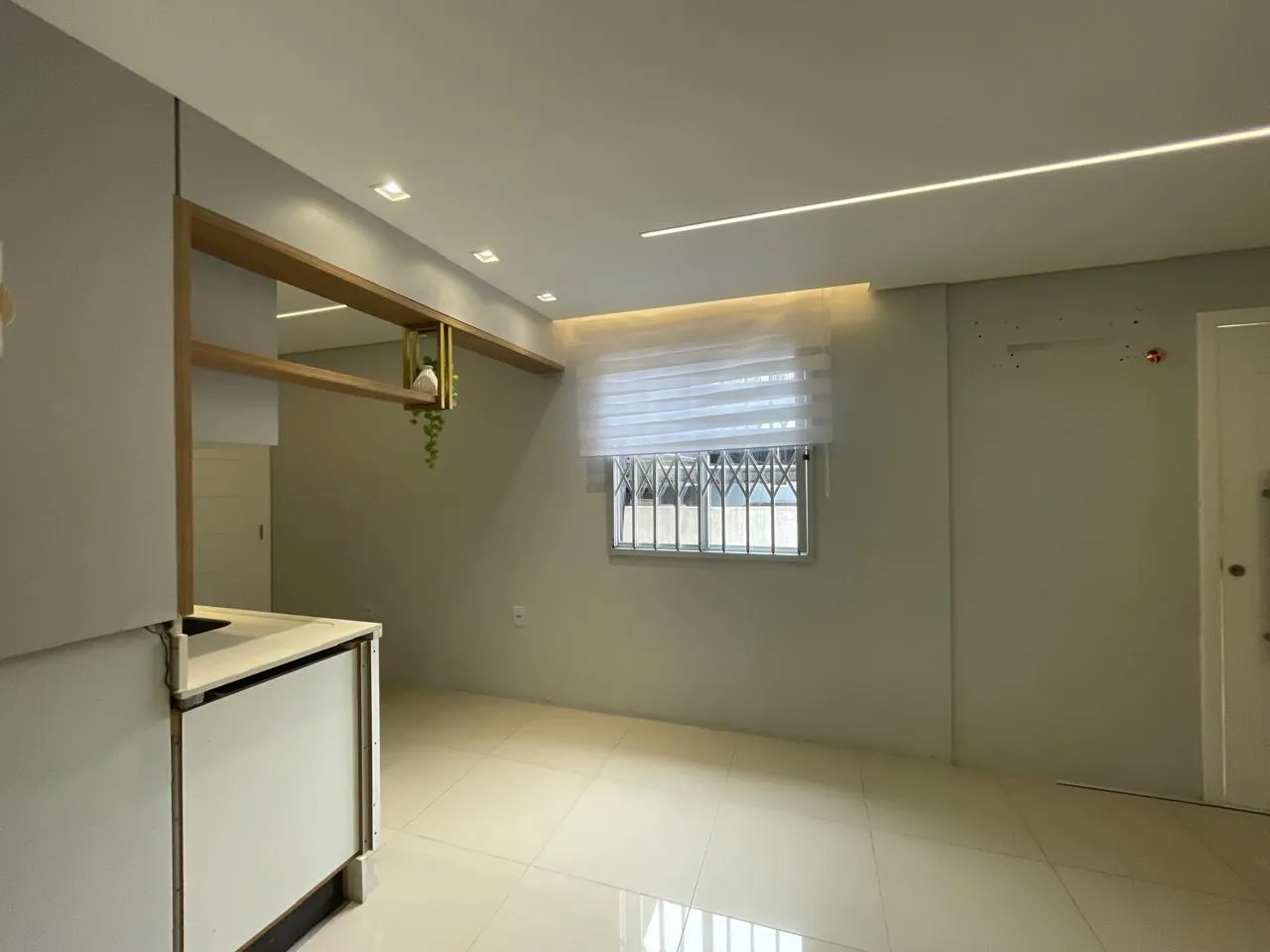 Casa à venda com 2 quartos, 2 vagas, 52m² na Rua das Carambolas no Madri, Palhoça