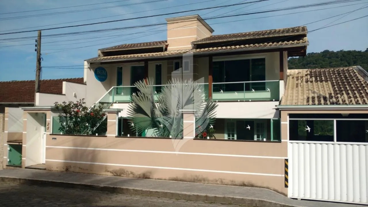 Linda e ampla casa localizada no Progresso — foto 2