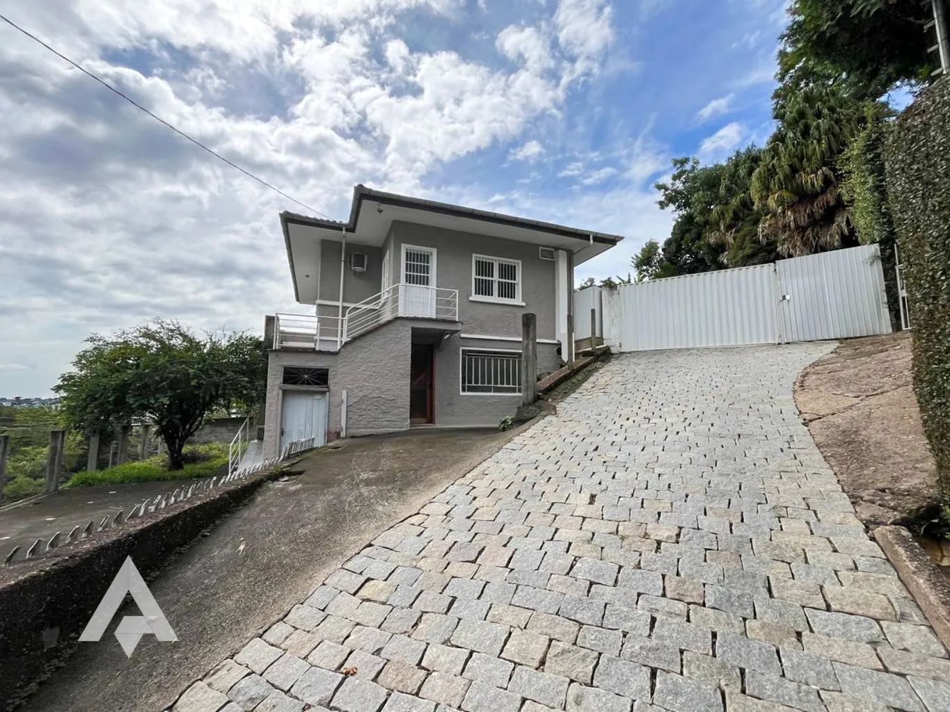 Casa com 5 salas para locação por R$ 5.900,00 - Bairro Jardim Blumenau - Blumenau/SC — foto 3