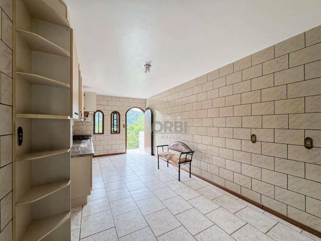 Casa com 3 dormitórios para alugar, 193 m por R$ 3.164,80/mês - Valparaíso - Blumenau/SC — foto 7