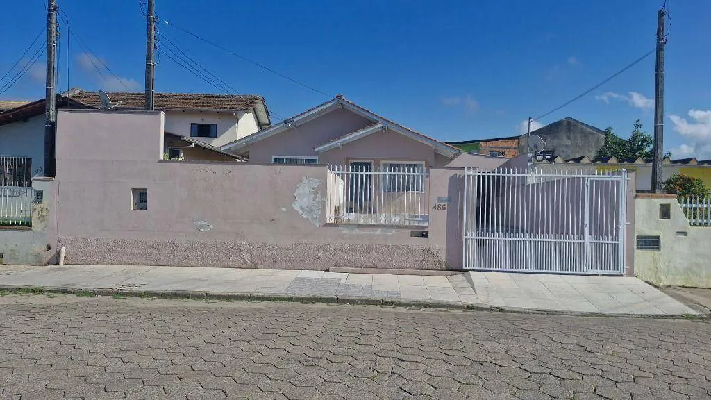 Casa com Piscina e 3 dormitórios à venda, 220 m por R$ 550.000 - Figueira - Gaspar/SC - foto 1