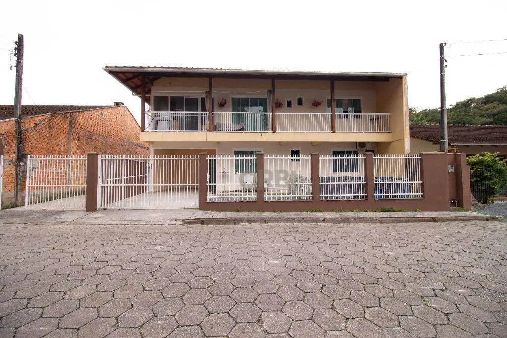 Casa com 6 dormitórios à venda, 233 m por R$ 440.000 - Valparaíso - Blumenau/SC | Orbi Imóveis — foto 6
