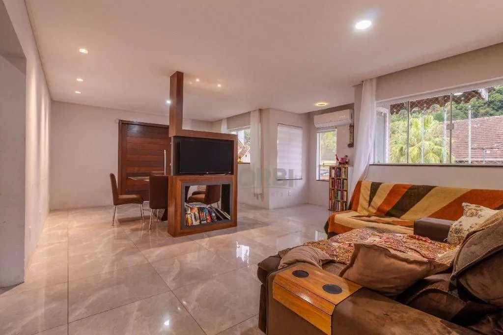 Casa com 6 dormitórios à venda, 436 m por R$ 1.200.000,00 - Ribeirão Fresco - Blumenau/SC — foto 2