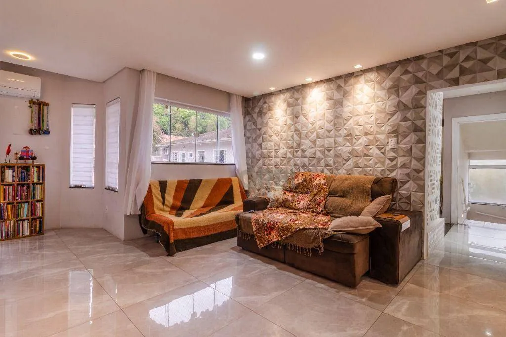 Casa com 6 dormitórios à venda, 436 m por R$ 1.200.000,00 - Ribeirão Fresco - Blumenau/SC — foto 3