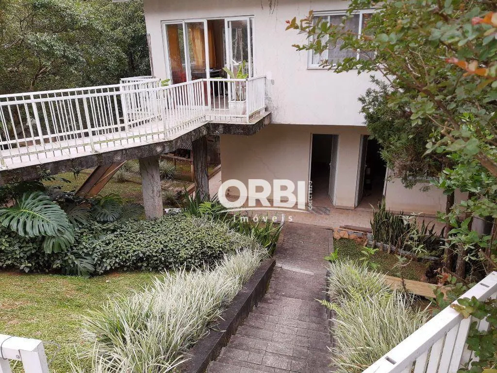 Casa com 4 dormitórios à venda, 420 m por R$ 1.800.000,00 - Garcia - Blumenau/SC - foto 1