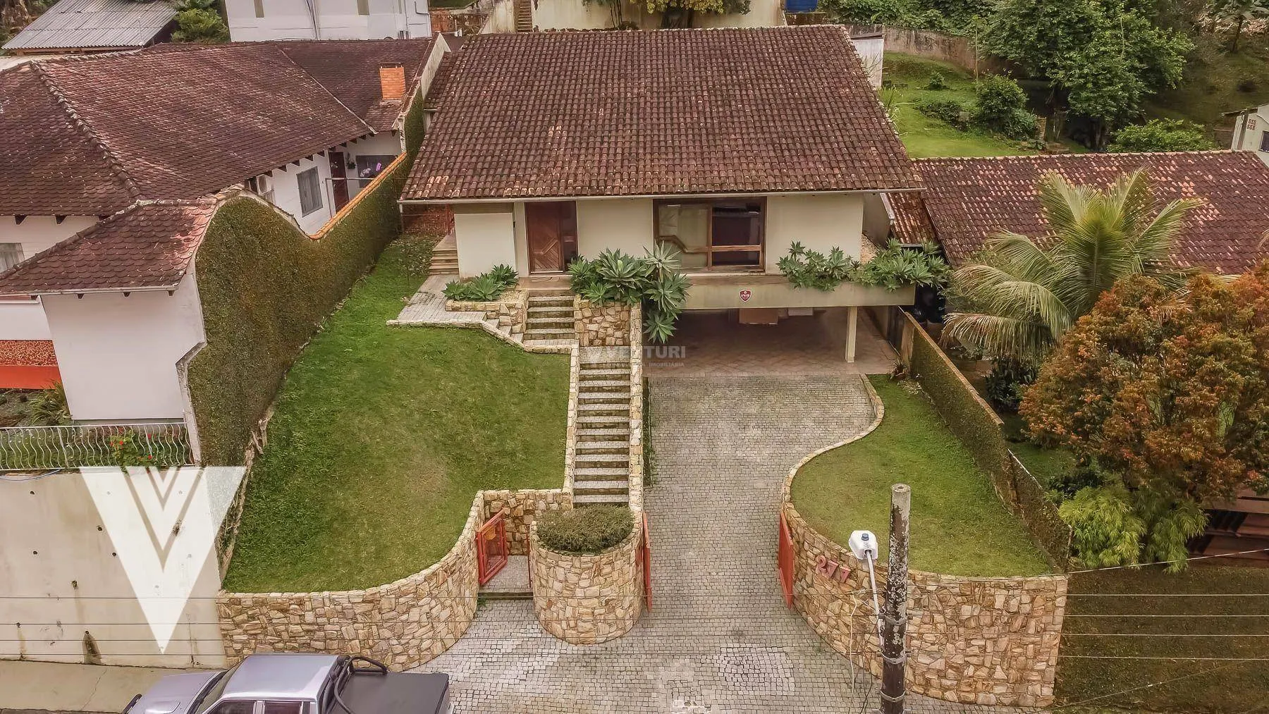 Casa com 3 dormitórios à venda, 392 m por R$ 999.990,00 - Vila Nova - Blumenau/SC — foto 3