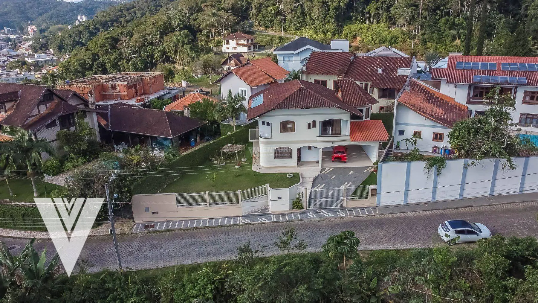 Casa com 4 dormitórios à venda, 242 m por R$ 1.900.000,00 - Garcia - Blumenau/SC — foto 2