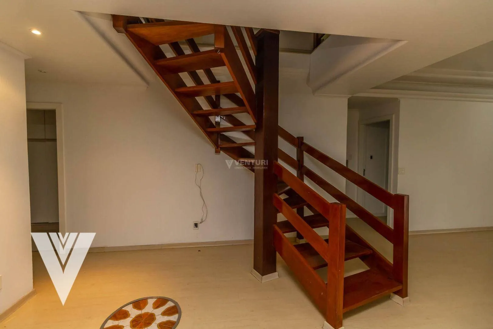 Casa com 5 dormitórios para alugar, 710 m por R$ 7.822,66/mês - Ponta Aguda - Blumenau/SC — foto 4