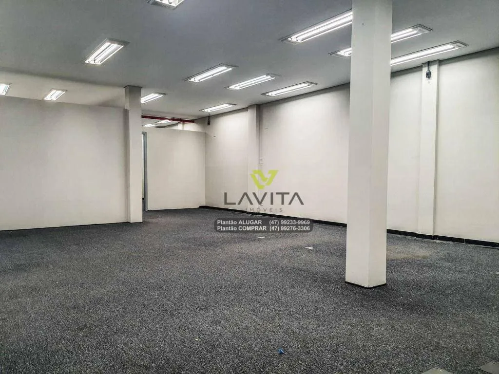 Ampla loja comercial em ponto estratégico na cidade de Blumenau. Grande fluxo de veículos e pedestres. / La Vita Imoveis — foto 6
