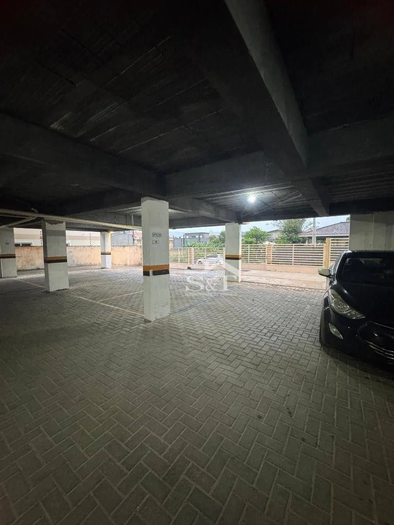 Apartamento mobiliado, sendo 1 suíte, ótima localização nos Inglese! — foto 6